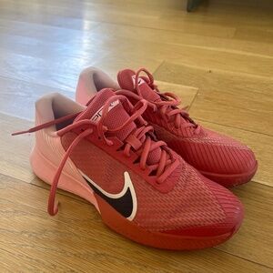 Nike Vapor Pro, women’s size 11